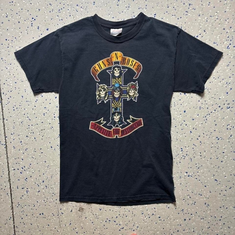 VTG Guns and Roses Cross T-Shirt Hanes Size Small Mens Graphic Black